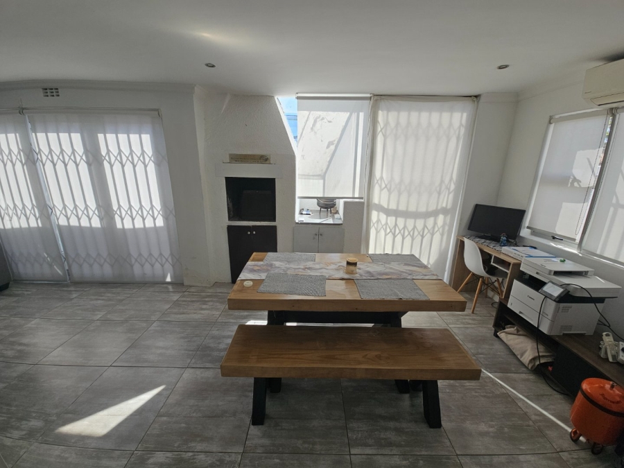 4 Bedroom Property for Sale in Marina Da Gama Western Cape